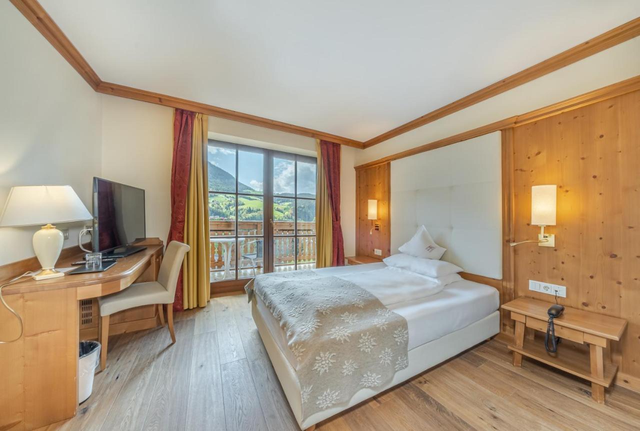 Alpin & Vital Hotel La Perla Ortisei Kültér fotó